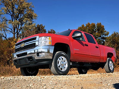 Truck with leveling kit installed
