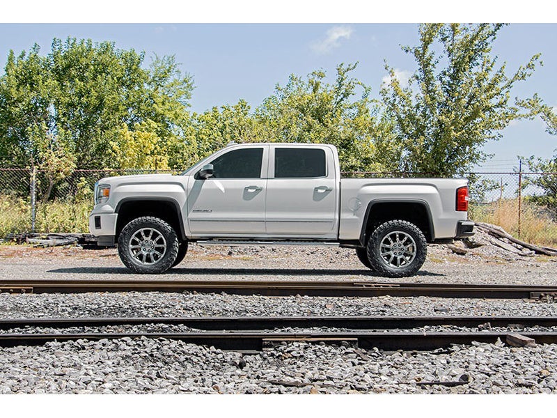 176, Rough Country 7-inch Suspension Lift Kit for the 4WD ... 176, Rough Country 7-inch Suspension Lift Kit for the 4WD ...