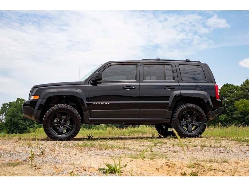 66500 Rough Country 3 5 Inch Lift Kit For The Jeep Patriot Compass