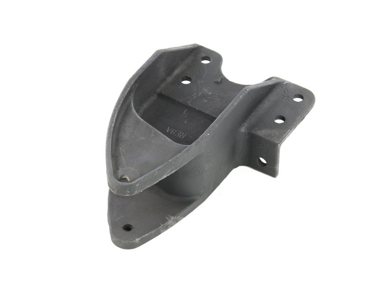 338195 Reyco Leaf Spring Hanger Rear